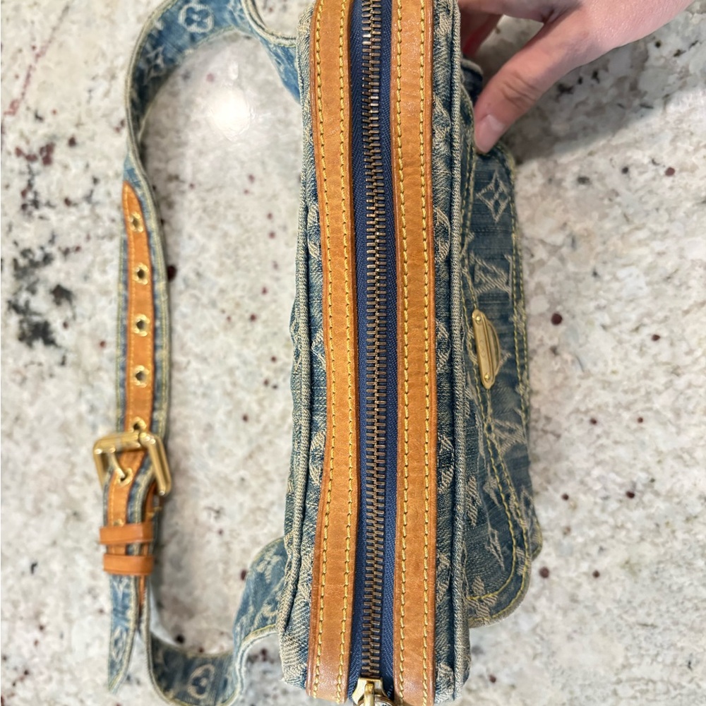 Louis Vuitton Denim Monogram Crossbody Belt Bag - Picture 6 of 11